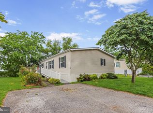 30 Raptor Dr, Hanover, PA 17331