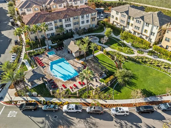 22105 Barrington Way, Santa Clarita, CA 91350