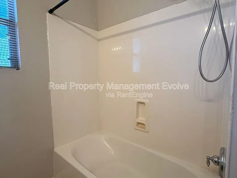 35828 N Zachary Rd — Photo 26