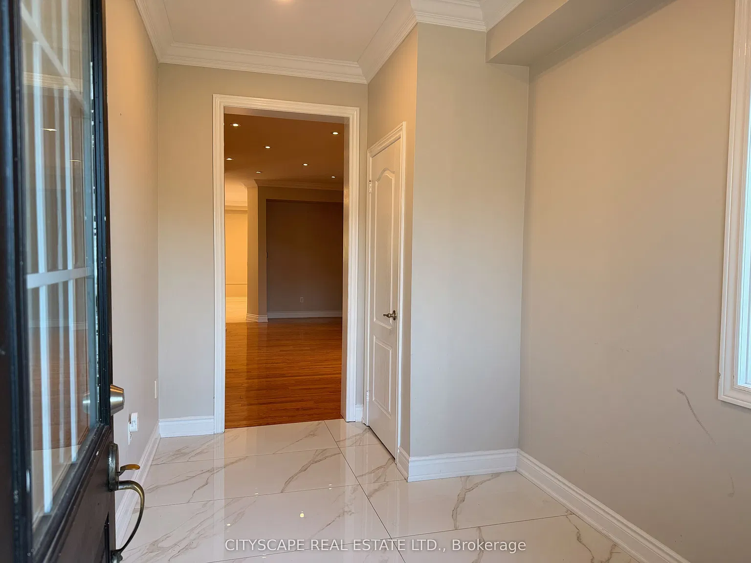 5 bed, $4,750 — Photo 2