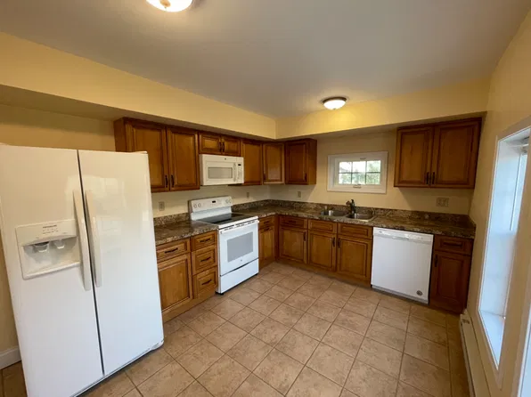30 W State St #F-3, Sherburne, NY 13460