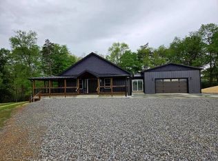 1224 Cox Rd, Wellston, OH 45692