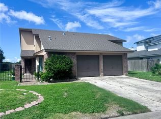 5406 Sugar Creek Dr, Corpus Christi, TX 78413