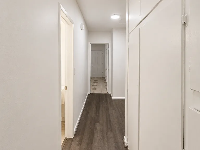 5918 Cerritos Ave — Photo 5