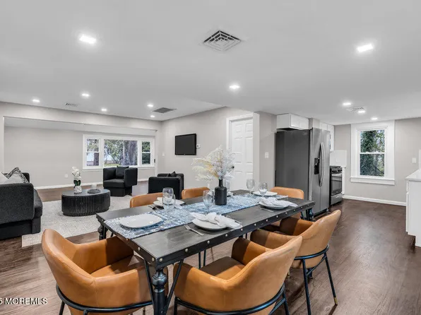 35 Strickland Road, Howell, NJ 07728