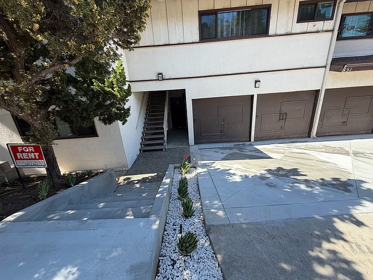 851 Reeves Pl #2 — Photo 2