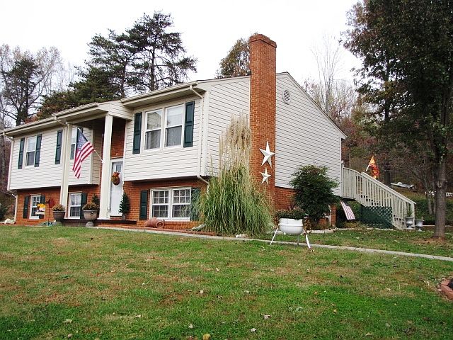 1st image of 195 Rolling Hill Dr
