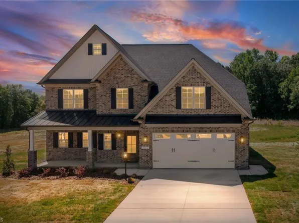 102 Sandpiper Dr, Lexington, NC 27295