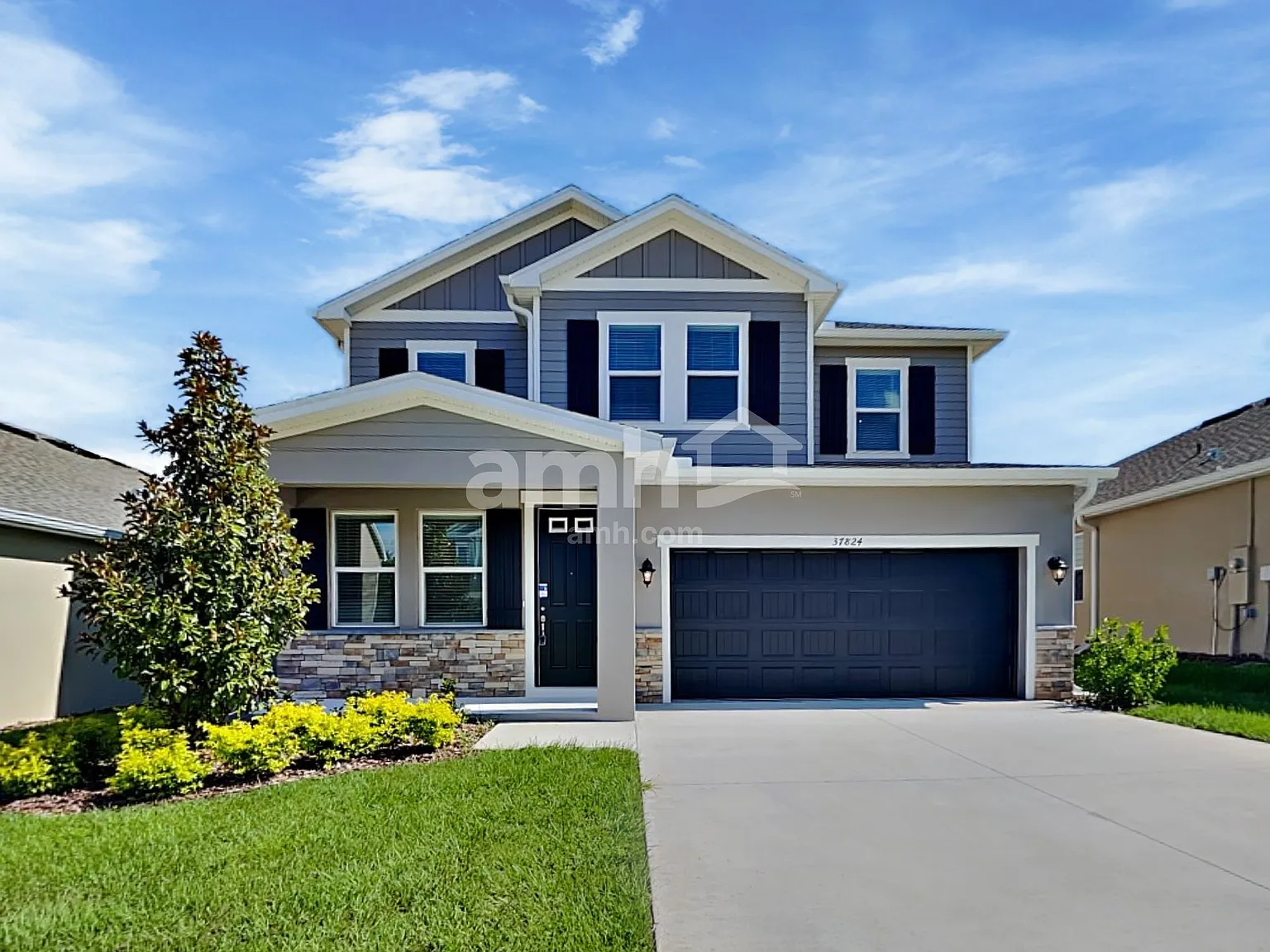 4 bed, 2.5 bath, 2297 sqft, $2,515 — Photo 1