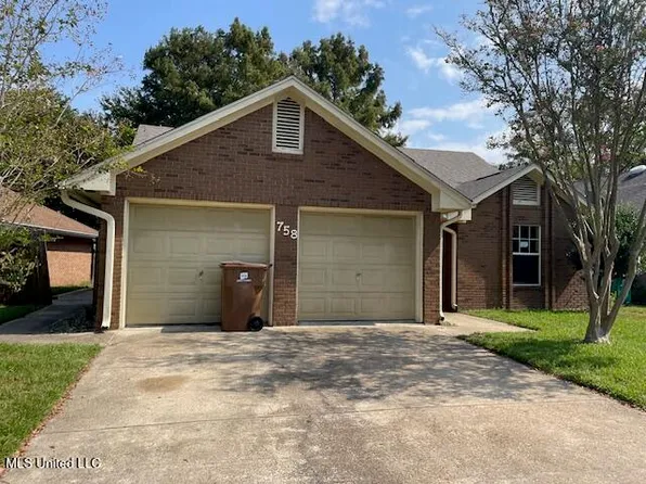 758 Whitney Dr, Biloxi, MS 39532