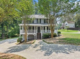 3722 Spring Leaf Ln, Acworth, GA 30101