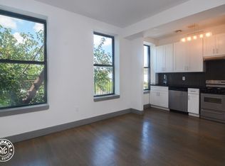 200 Columbia St APT 4A, Brooklyn, NY 11231