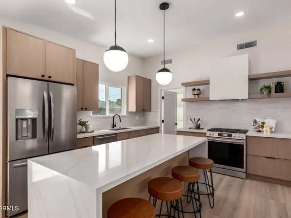 3939 E Sahuaro Drive, Phoenix, AZ 85028