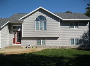 544 S Dangl Rd, Muskegon, MI 49442