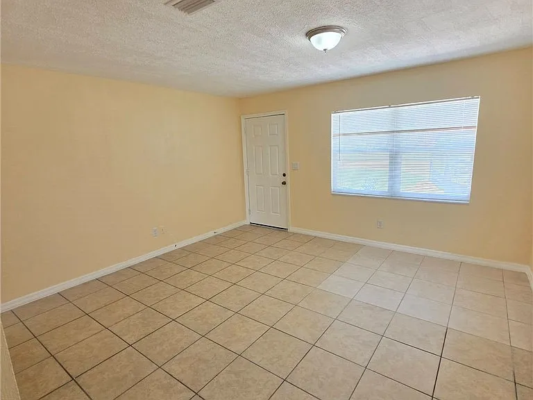 4105 Sparta Rd — Photo 3
