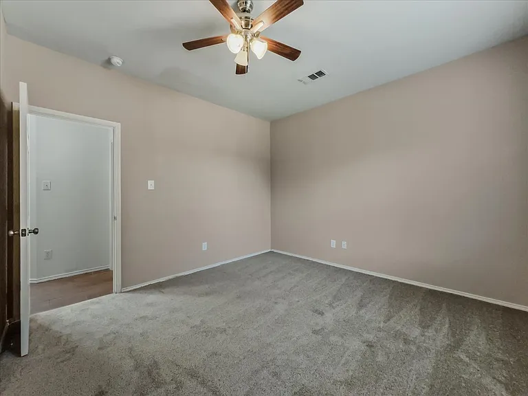 6 Brairwood Ct — Photo 27