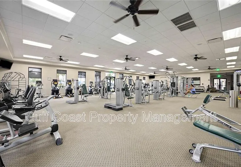 10485 Crooked Creek Dr — Photo 39