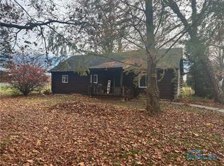 13835 Arnold Ave, Neapolis, OH 43547