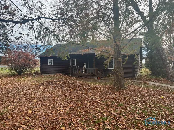 13835 Arnold Ave, Neapolis, OH 43547