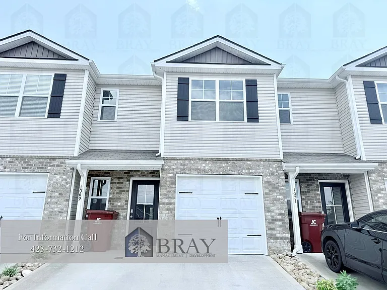 1069 Hammett Rd — Photo 1