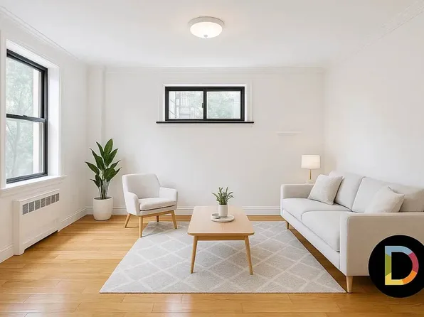 450 West 50th Street image 1 of 3