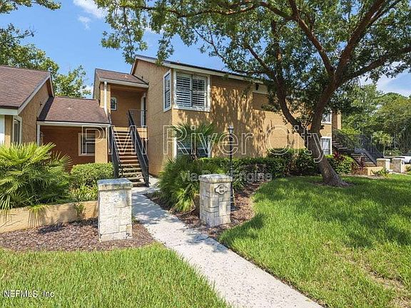 4th image of 908 Shoreline Cir