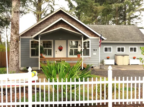 763 Chenois Avenue NE, Ocean Shores, WA 98569