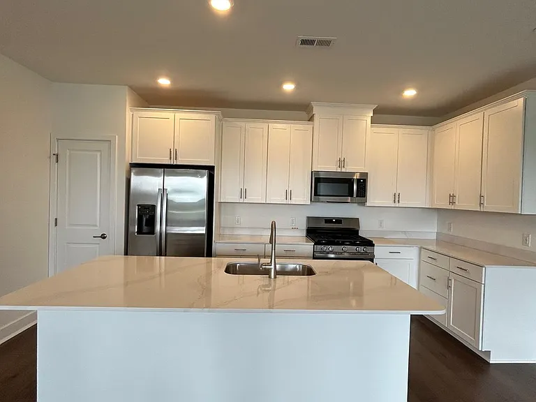 310 Cora Bergen Blvd — Photo 19