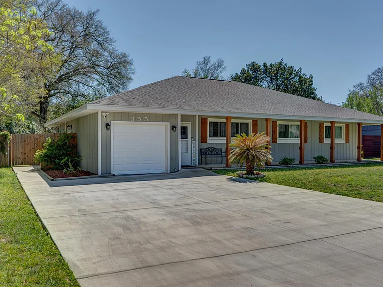 355 Gardner Dr NE — Photo 5