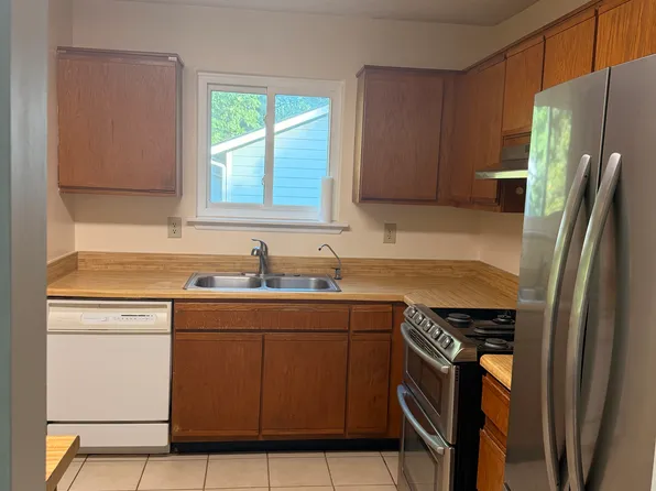 2644 Laurel View Dr Floor 1, Snellville, GA 30039