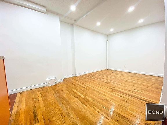 2nd image of 153 A Ave #2