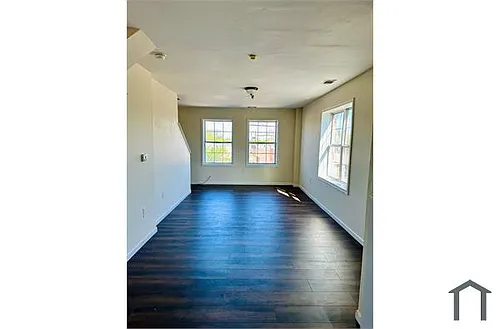 3004 N Broad St #B Photo 1