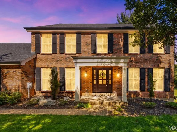 16608 Clayton Rd, Ballwin, MO 63011