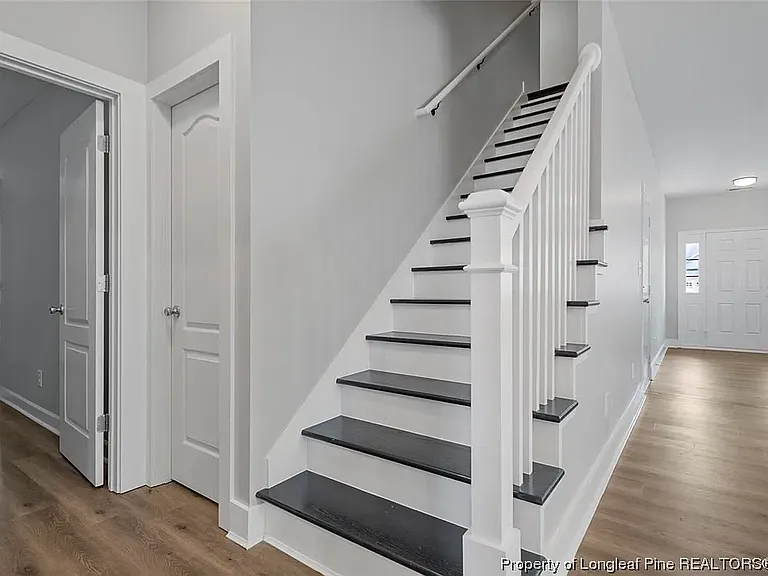 230 Marigold Ln — Photo 28