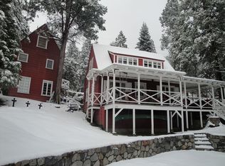 157 S B Ln, Lake Arrowhead, CA 92352