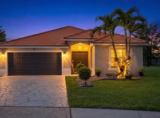 133 Nottingham Rd, Royal Palm Beach, FL 33411