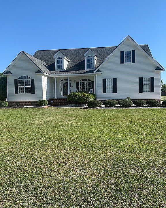 1st image of 903 Madison Ann Dr