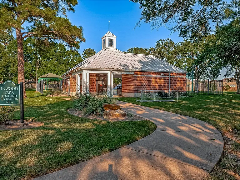 15314 Chestnut Falls Dr — Photo 29