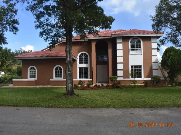 4351 NW 63rd Ave, Coral Springs, FL 33067