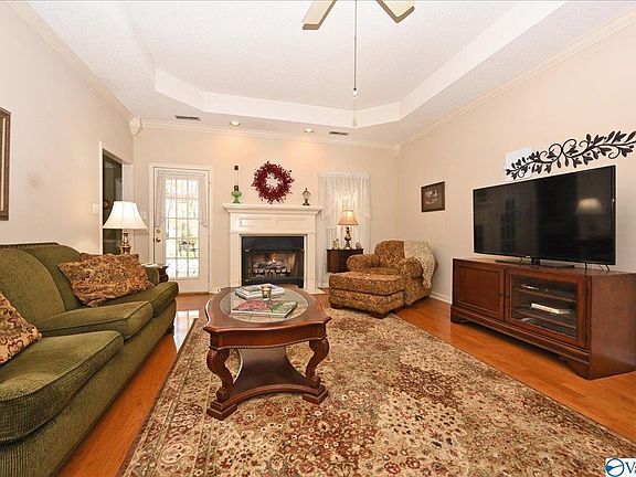 2nd image of 138 Lovvorn Ln