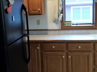 10059 Lakeside Dr, Perrinton, MI 48871