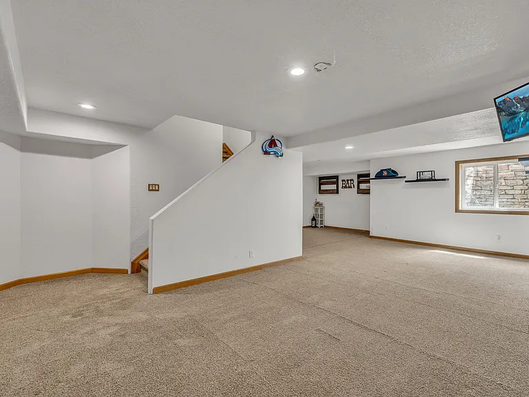 16631 Tree Haven St — Photo 3