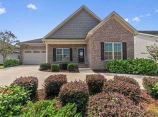 105 Gradic Ln, Dothan, AL 36301