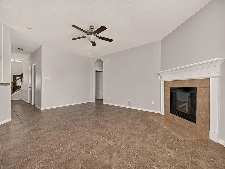24906 Clover Ranch Dr — Photo 15