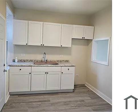 7022 S Chappel Ave #3 — Photo 4