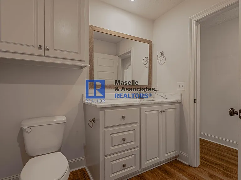 509 Silver Hill Dr — Photo 32