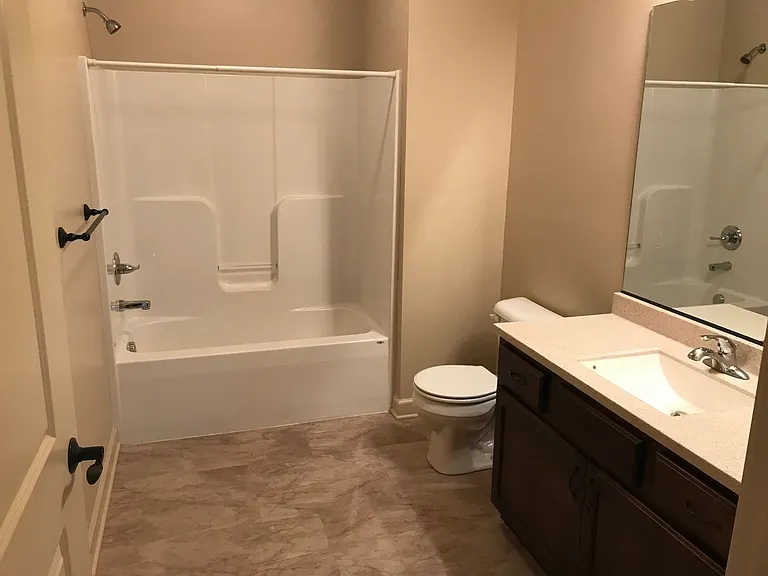 2810 Bobcat Dr #106 — Photo 9
