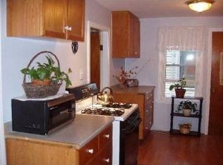 24 Parallel St, Salem, MA 01970