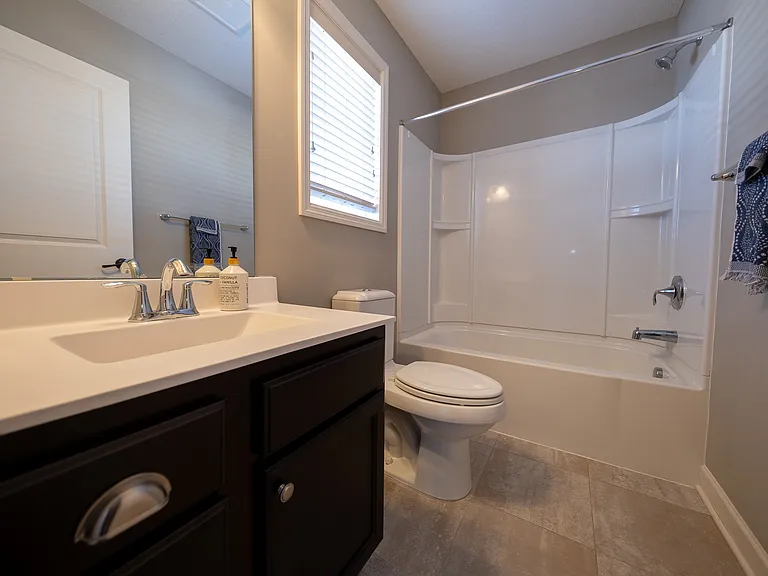 3261 Lakewood Trl — Photo 15