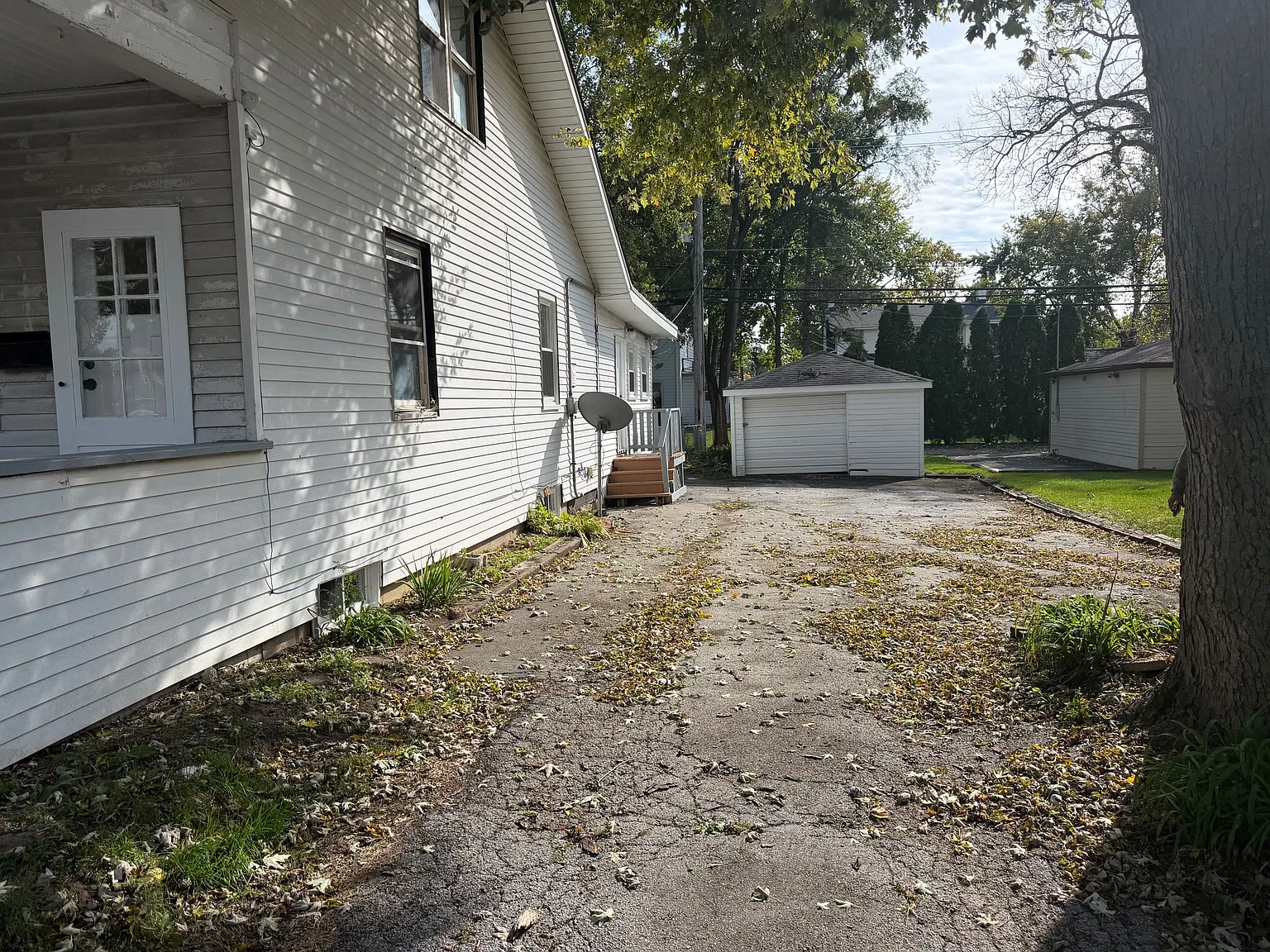4 bed, 1300 sqft, $2,750 — Photo 2